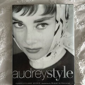 AUBREY STYLE BOOK 1999